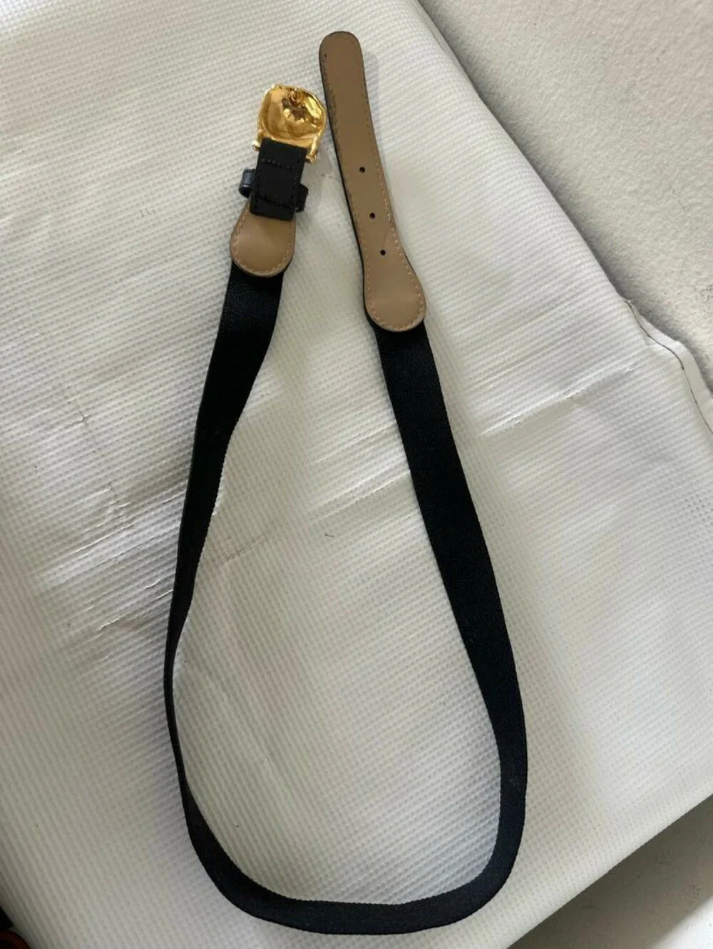 Chic Black Stretch Waist Belt with Gold Lion Statement Buckle Size 35